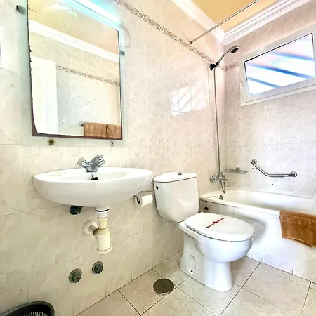 Apartment One Bedroom With Sea Or Volcano View, Wifi And Pool In Puerto De La Cruz